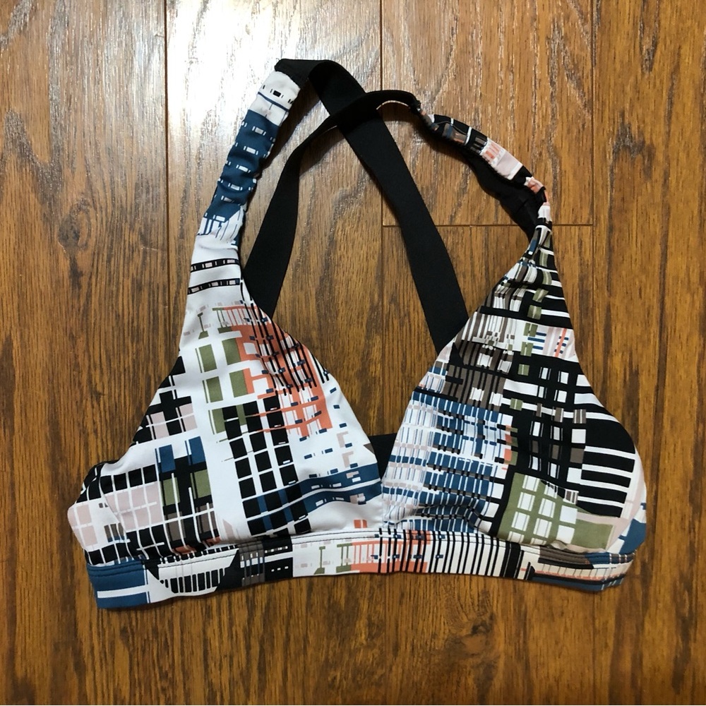 Victoria secret sports bra